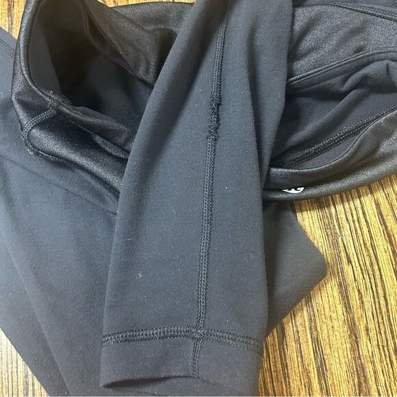 Lululemon Black Leggings Size 4 30” Inseam *Small flaws* Shiny Waistband - Picture 10 of 16